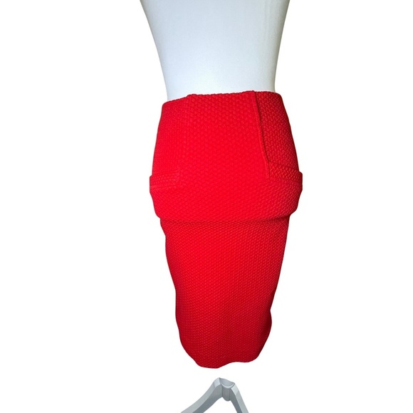 Preloved GANNI Textured Red Pencil Skirt  Size Small - Picture 2 of 5